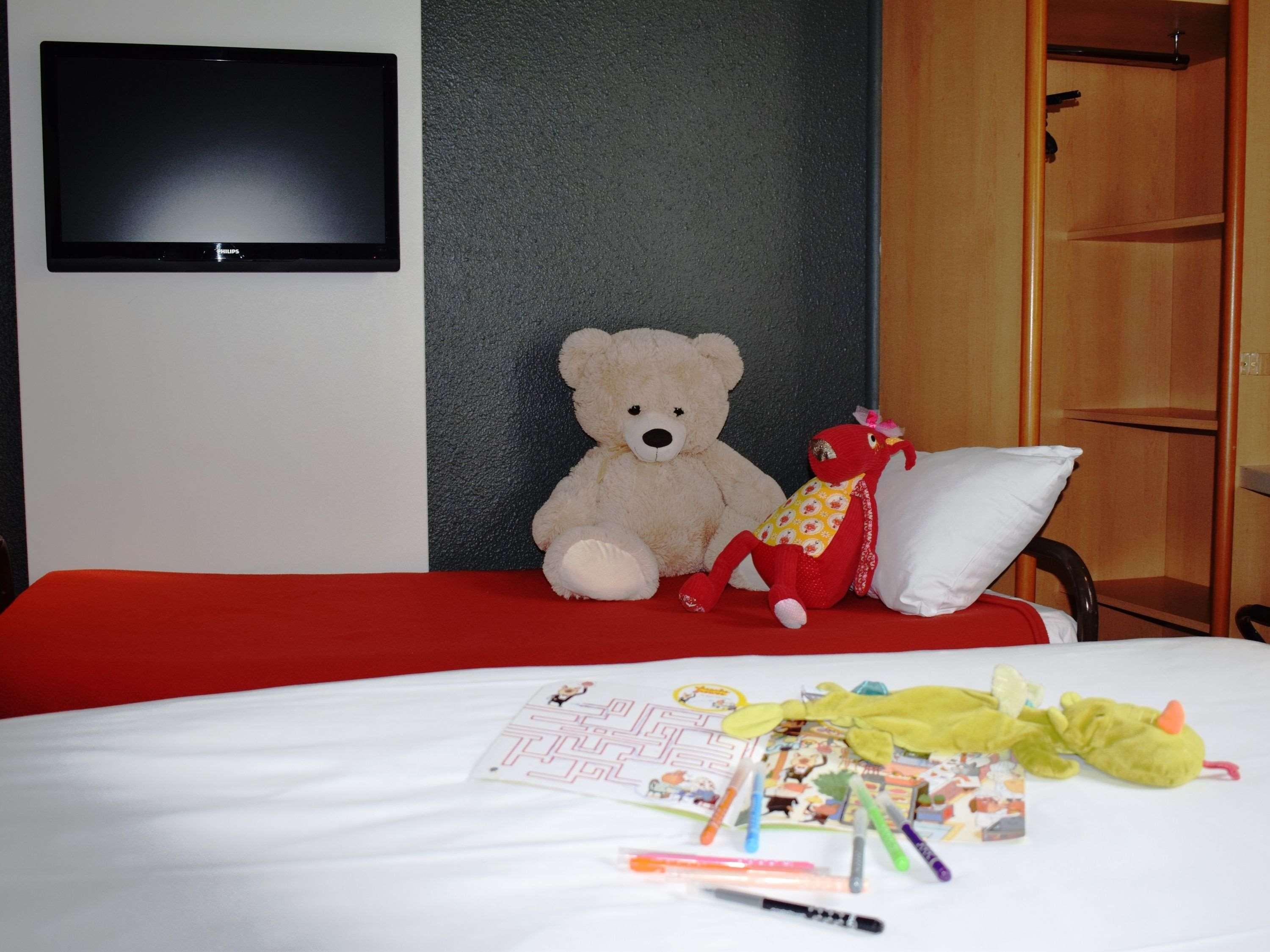 Ibis Chartres Ouest Luce Hotell Eksteriør bilde