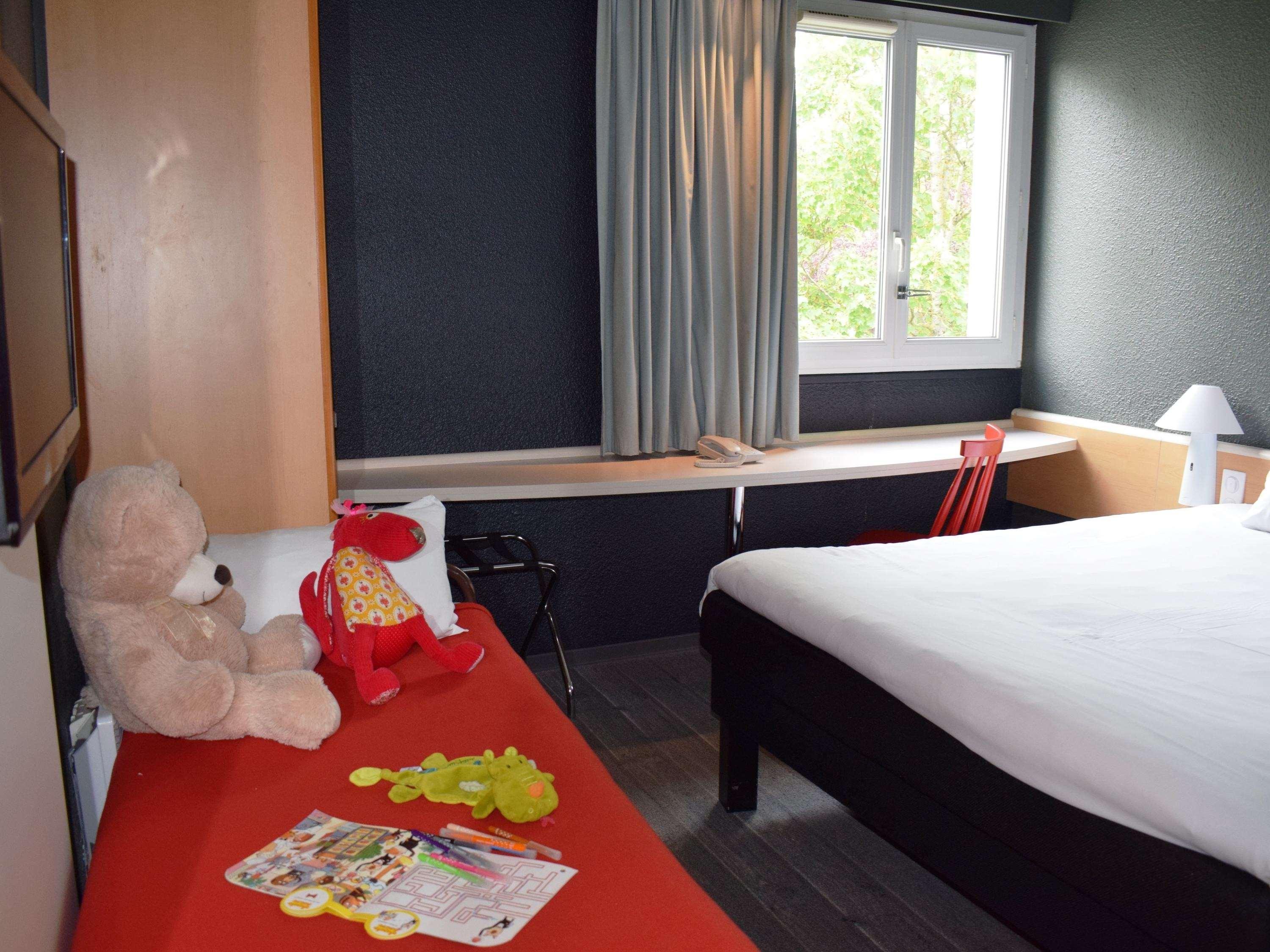 Ibis Chartres Ouest Luce Hotell Eksteriør bilde