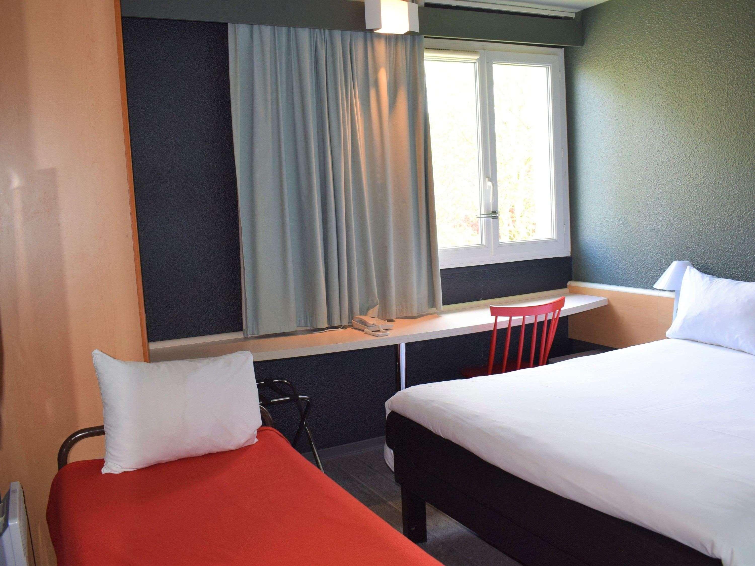 Ibis Chartres Ouest Luce Hotell Eksteriør bilde